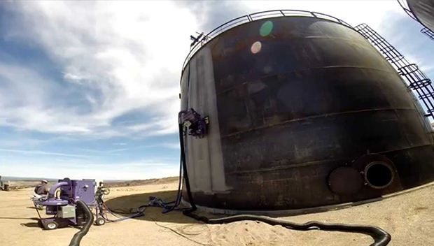 石油儲罐防腐除銹機(jī) 石油儲罐防腐除銹機(jī)