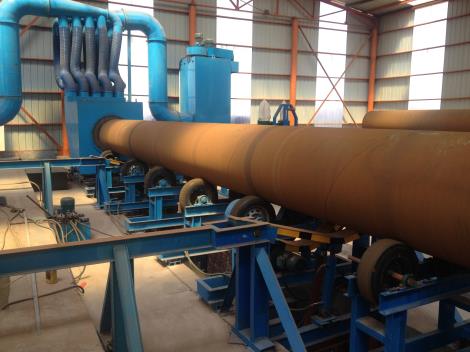 管道拋丸機現(xiàn)場圖 管道拋丸機現(xiàn)場圖